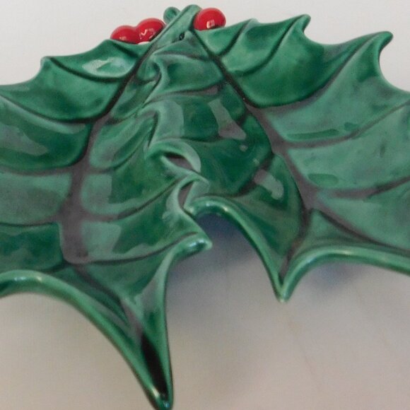 Green Holly Leaf Berry Stem Christmas Candy Dish VTG 70's Atlantic Mold - Picture 2 of 7